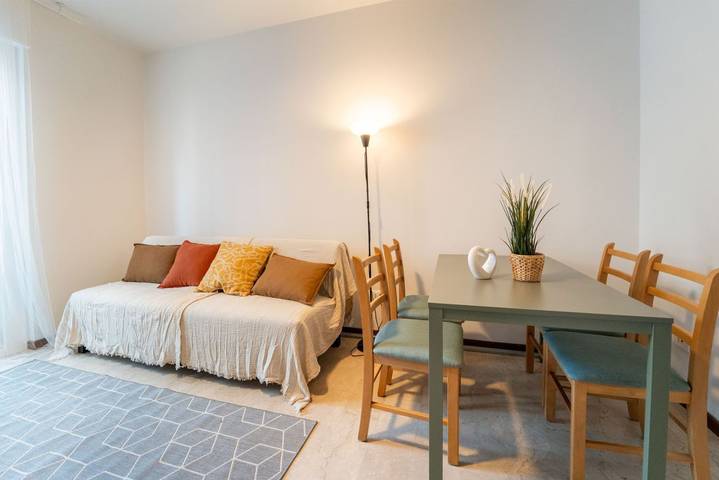 Appartement entier, GuestHost - Comfy Flat X4 Close to the Center in Trieste, Province de Trieste