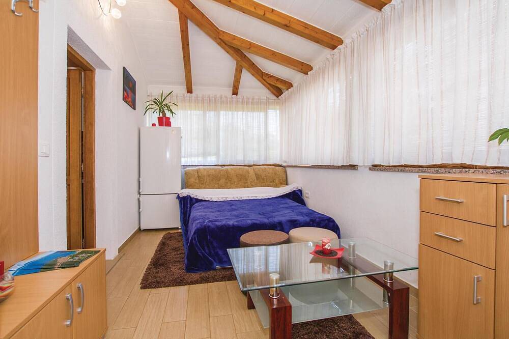 Casa de 1 dormitorio que admite. in Istria