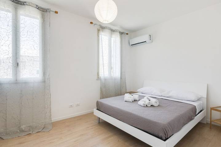 Appartamento intero, GuestHost - BallarHost - Mercato Ballarò Terrace Apartment in Palermo, Provincia di Palermo