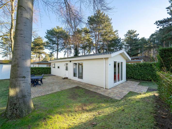 Vakantiehuis voor 6 personen, met zwembad en terras in Biddinghuizen