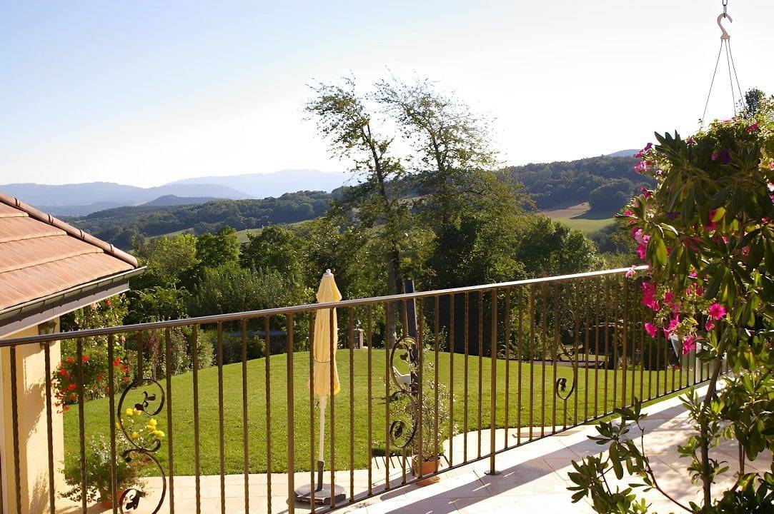 La Chenaz - Chambre jaune in Cernex, Région de Saint-Julien-en-Genevois