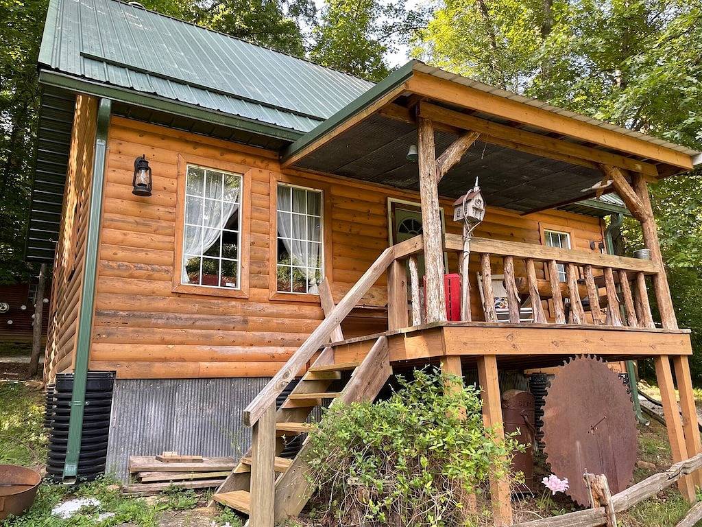 John's cabin in Orange County (IN)