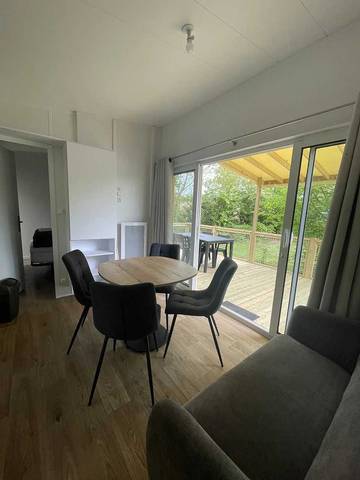 Location De Vacances pour 4 Personnes dans Apremont, Vallée de la Loire, Photo 4