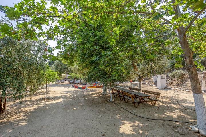 Camping für 5 Personen, mit Ausblick und Garten in Griechenland - 4