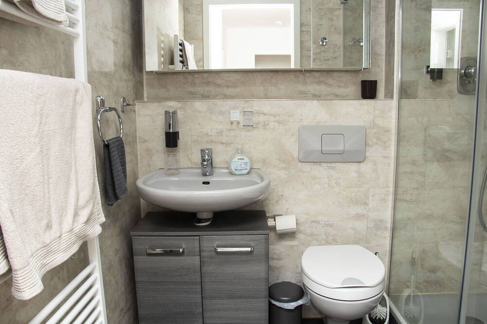 Ganze Wohnung, Apartment am Kurpark in Bad Segeberg, Kreis Segeberg