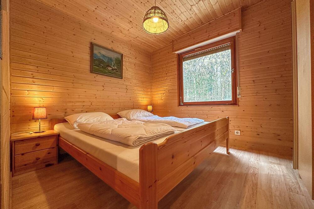 Schönes Holzhaus auf dem Lande in Brandscheid, Naturpark Hohes Venn-Eifel