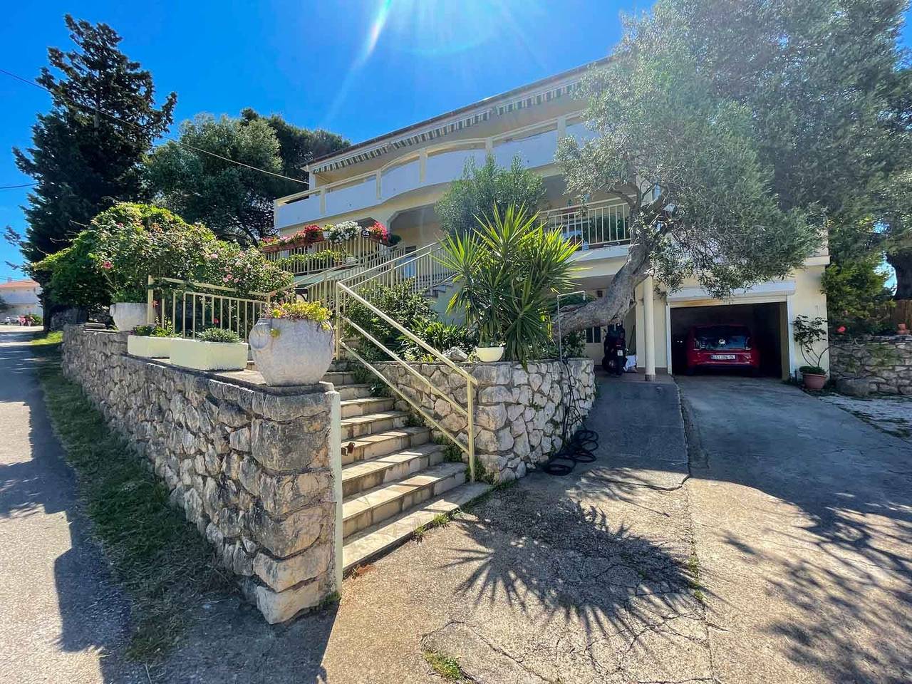 Appartement entier, One bedroom apartment with terrace and sea view Lun, Pag A-19358-d in Novalja, Pag