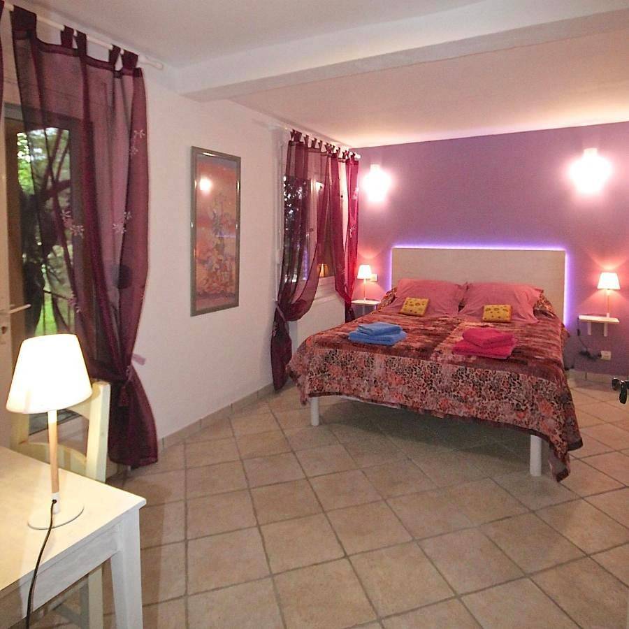 Three-Bedroom House in Ille-sur-Têt, Mittelmeerküste (Frankreich)