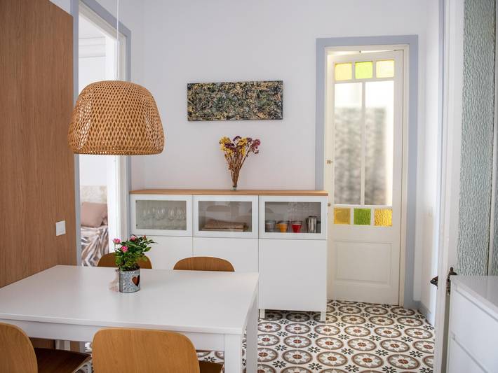 Apartamento vacacional entero, Planta baja con parking gratuito a 500m playa in Calella, Costa del Maresme