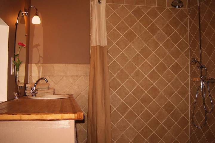 Gîte pour 2 personnes, avec jardin à Vernou-sur-Brenne - 4