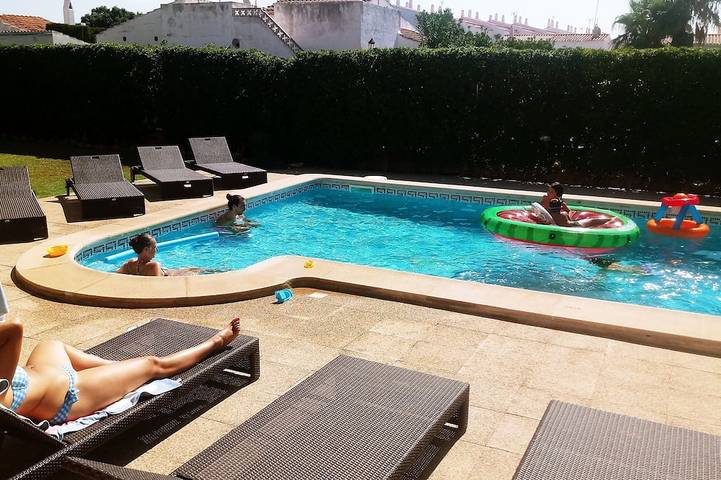 Villa pour 8 personnes, avec jardin - 1