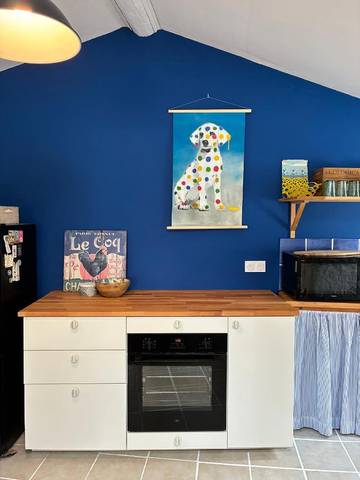 Gîte pour 5 personnes, avec vue ainsi que piscine et jardin à Belvèze