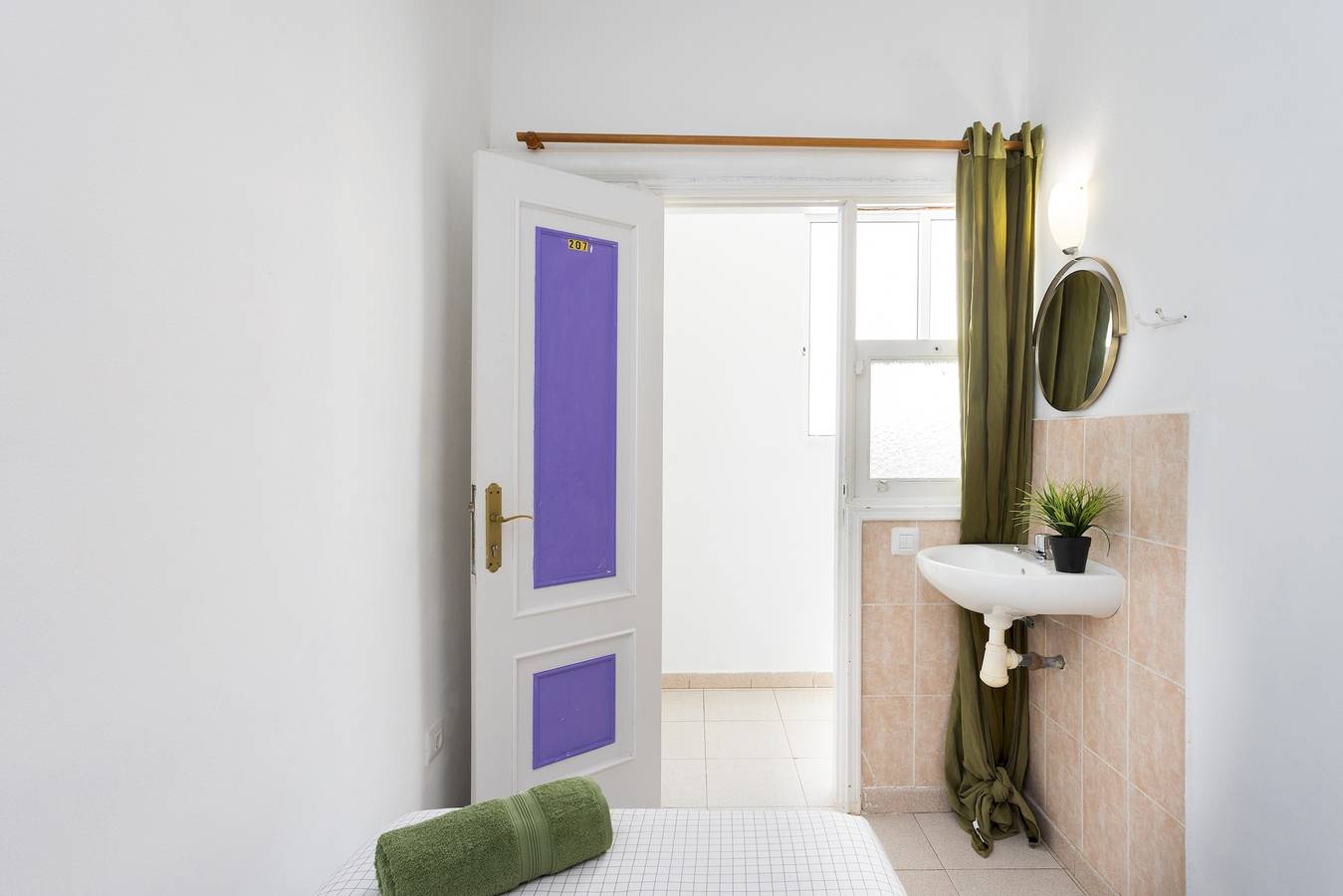 Habitación Individual con Lavabo in Distrito Centro-Ifara, Santa Cruz de Tenerife