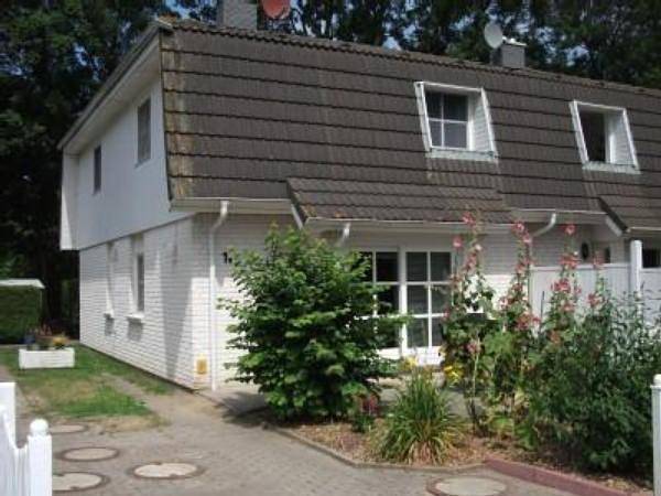 Ferienhaus für 6 Personen, mit Terrasse und Garten in Bannesdorf