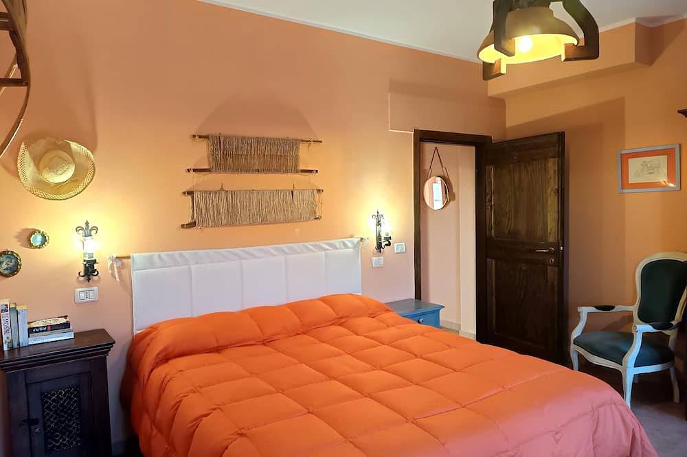 Ganze Wohnung, Ein-Zimmer-Wohnung „Wolf“ in Landhaus, Urbino. 4 Personen. Panoramablick.! in Urbino, Pesaro-Urbino