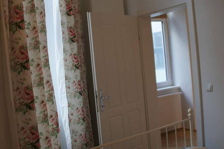 Ganze Wohnung, Absolute Ruhelage mit Balkon und trotzdem in wenigen Minuten im Zentrum in Wien, Donau Niederösterreich