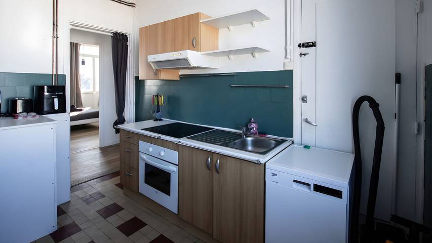 Ganze Wohnung, Douai 4 chambres Place d’Armes – 3e étage in Douai, Département Nord