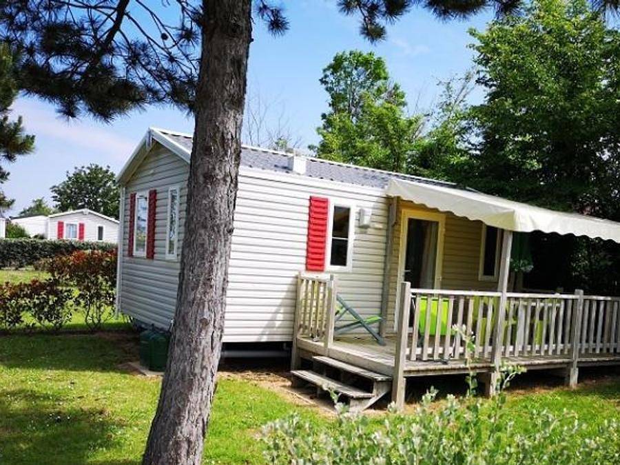 Camping Cabestan - Mobilhome 4 personnes - Mobil-home Classique 2 Chambres 4 Personnes in Bretignolles-sur-Mer, Vallée de la Loire