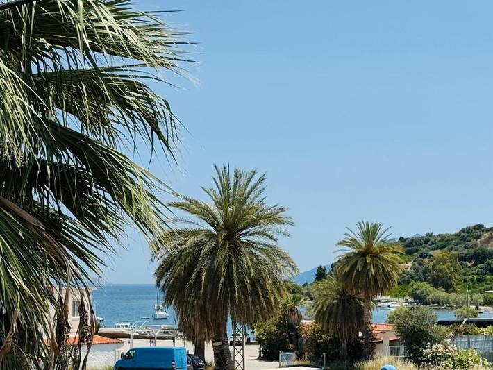 Location de vacances pour 8 personnes, avec jardin et vue, animaux acceptés dans Palaia Epidavros - 2