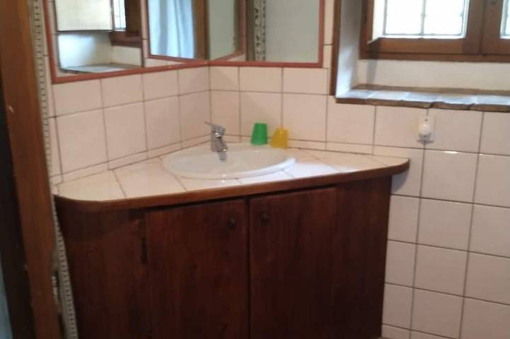 Apartamento entero, Vacation apartment/apartment for 4 guests with 80m² in Allemagne-en-Provence in Allemagne-en-Provence, Alpes de Alta Provenza