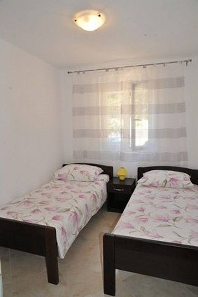 Appartement entier, Two bedroom apartment with terrace and sea view Kampor, Rab A-24554-a in Kampor, Rab