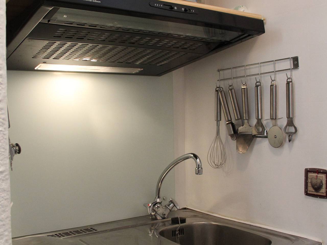Estudio entero, Estudio acogedor para 2/3 personas, a pie de pistas con Tv y casillero para esquís in Lanslevillard, Región de Saint-Jean-de-Maurienne