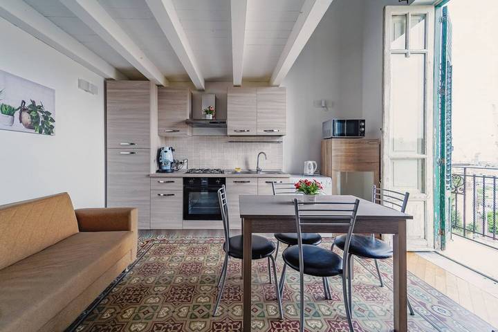 Ferienhaus mit Meerblick für 3 Personen, mit Balkon in Palermo - 2