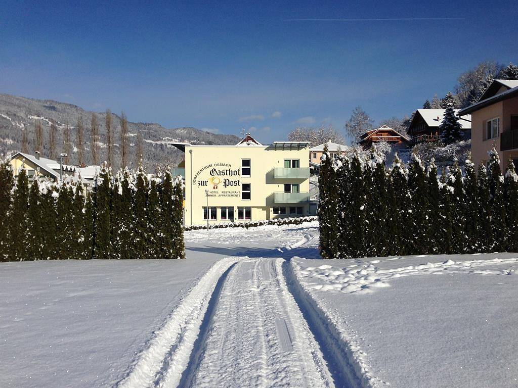Doppelzimmer mit Balkon und Seeblick in Ossiach, Oberkärnten
