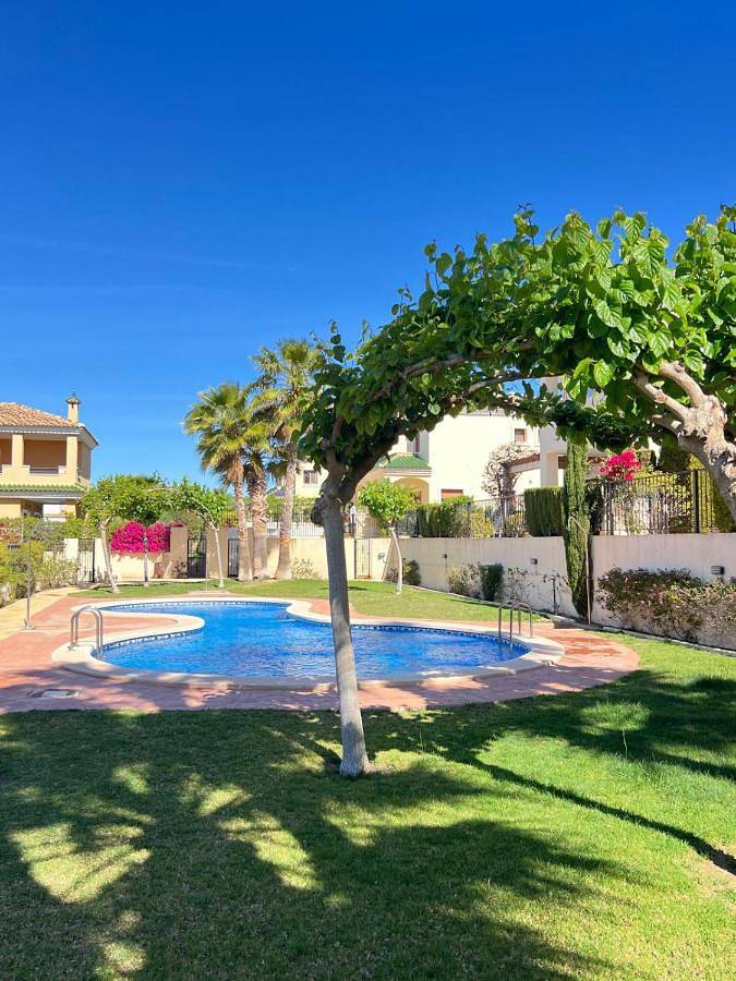 Chalet para 10 personas, con piscina además de jardín y vistas en Huerta de Murcia - 2