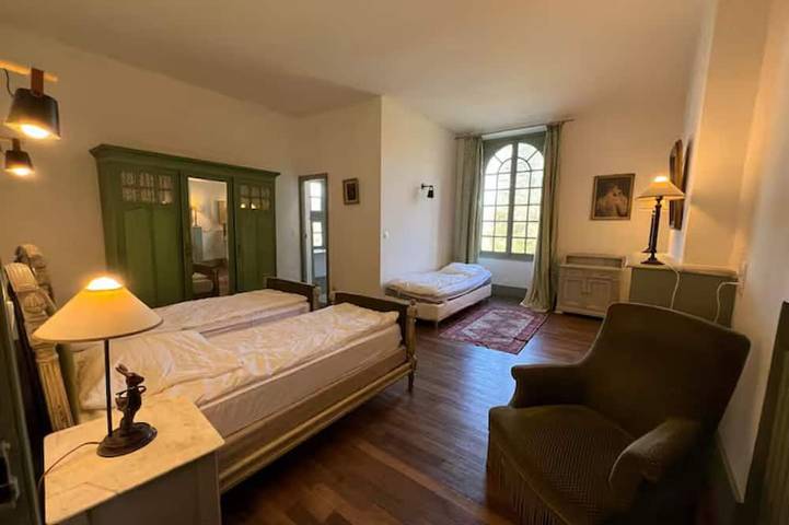 Gîte pour 13 personnes à La Ferté-Saint-Aubin - 4
