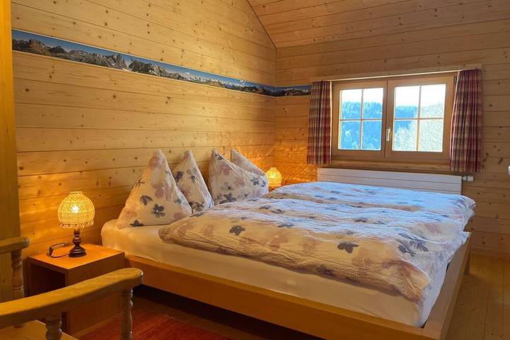 Ganze Wohnung, Haus Vicasa, Andiast, (Andiast), 59003B in Andiast, Alpenarena