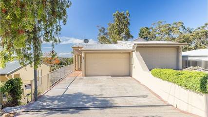 Holiday Home for 6 People in Nelson Bay, Hunter Valley, Photo 1