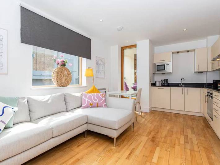 Apartment for 4 people, with Balcony and Terrace in Oxford