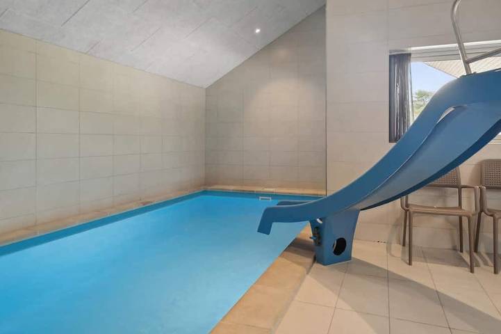 Ferienhaus für 16 Personen, mit Garten und Sauna sowie Terrasse - 1
