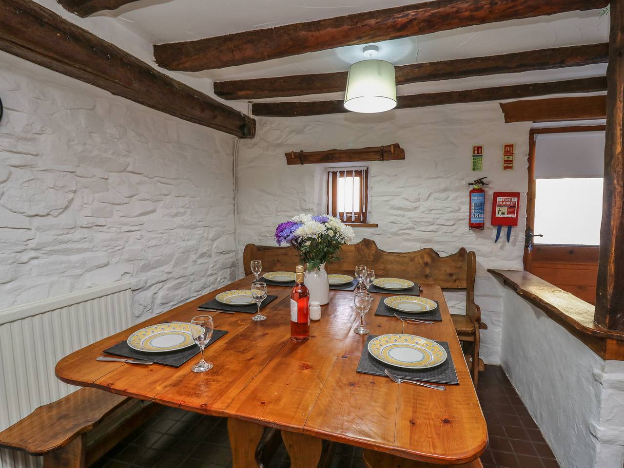 Y Cartws in Carmarthenshire