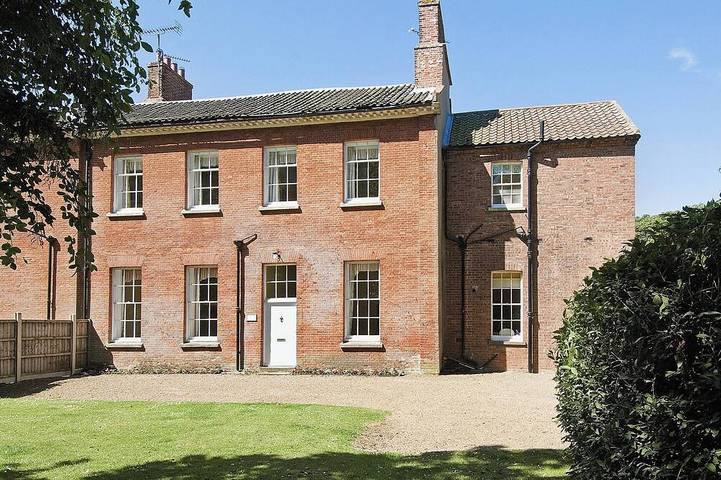 Holiday rental for 7 people, with garden, with pets in Cley next the Sea