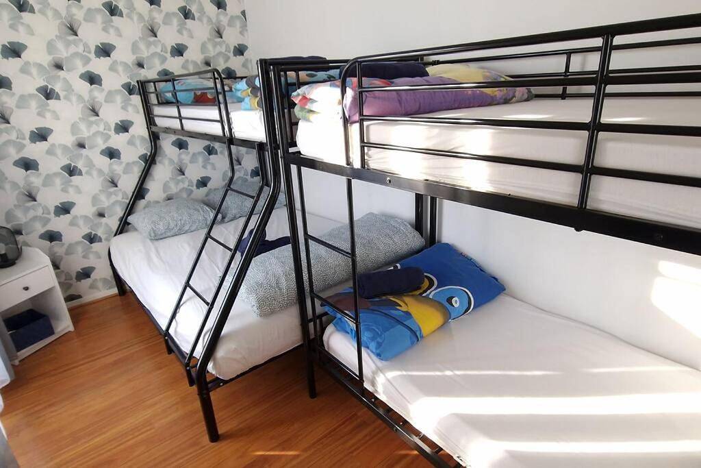 Appartement entier, Le Royal Condo, 13 P, Wifi & Parking à Disneyland in Chessy, Seine-et-Marne