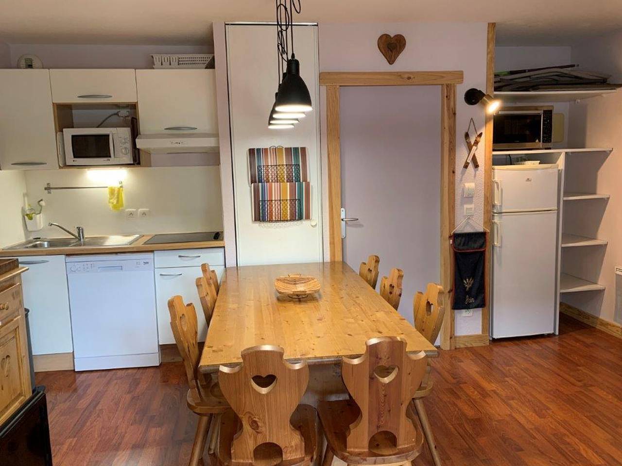 Apartamento entero, 3 Habitaciones para 8 Personas con Balcón en Vignec, cerca de Saint-Lary-Soulan in Vignec, Parque nacional de los Pirineos
