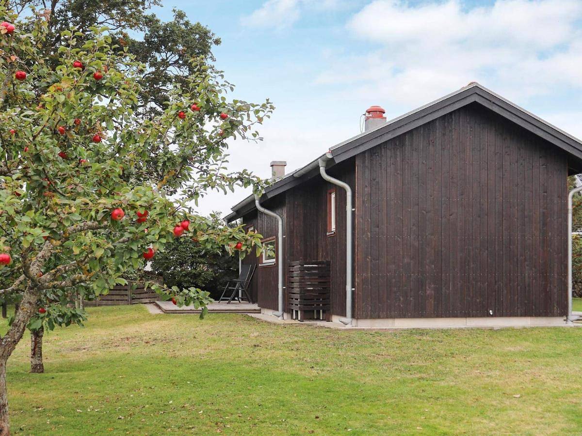 4 person holiday home in Trälövsläge-By Traum in Varberg, Halland