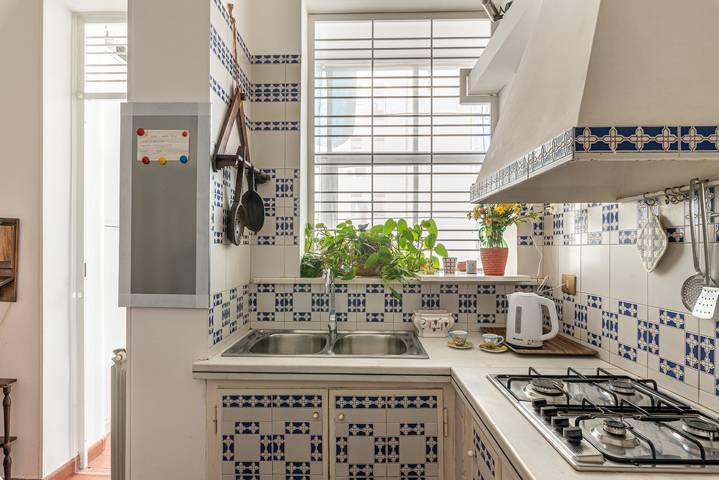 Gîte pour 7 personnes, avec balcon à Palerme - 3