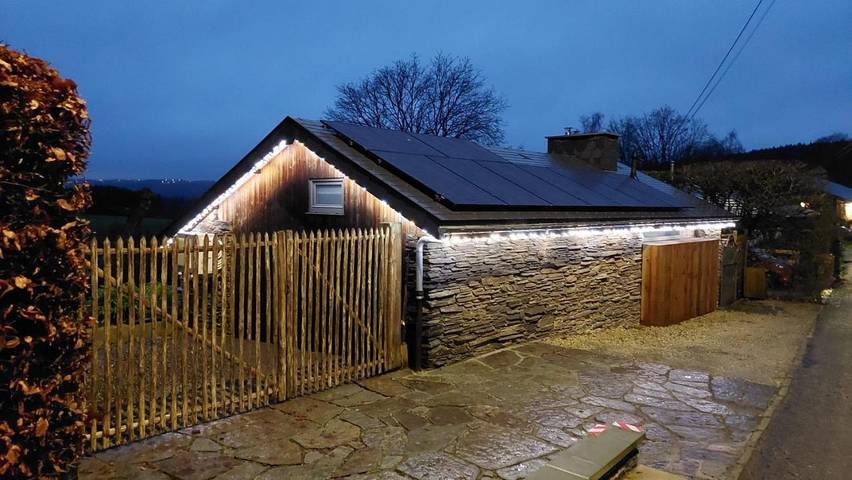 Location de vacances pour 2 personnes, avec jacuzzi et piscine ainsi que jardin et sauna à Lierneux - 4