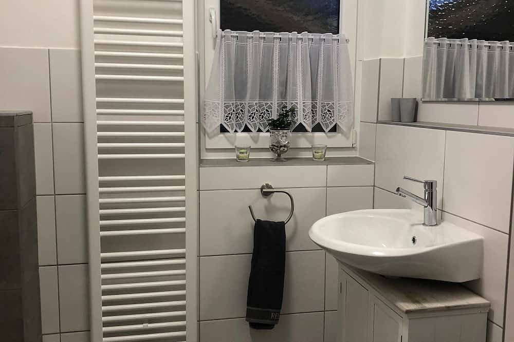 Ganze Wohnung, Ferienwohnung/App. für 3 Gäste mit 40m² in Kirchenlamitz in Kirchenlamitz, Landkreis Wunsiedel im Fichtelgebirge