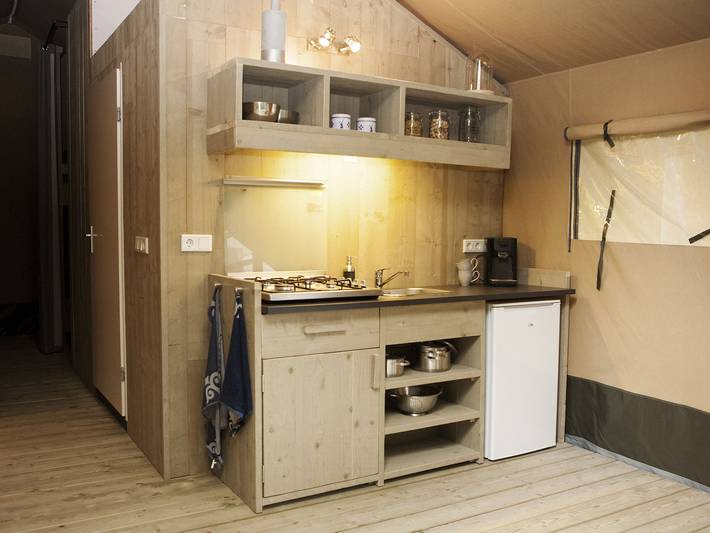 Camping für 6 Personen, mit Pool und Terrasse in der Veluwe - 4