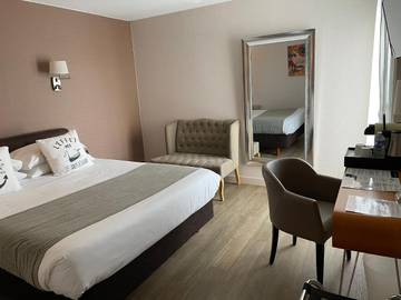 Hôtel pour 2 personnes, avec terrasse dans Port Olona