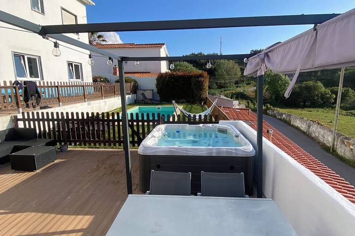 Villa für 10 Personen, mit Whirlpool und Garten, mit Haustier