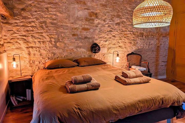 Location de vacances pour 12 personnes, avec jardin à Saint-Ythaire - 4