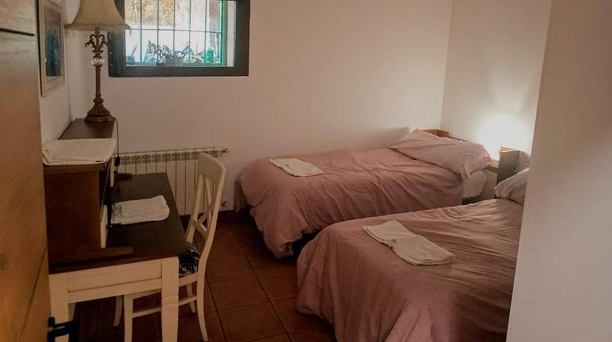 Casa rural para 12 personas, con Terraza además de Jardín y Vistas en Benavente y Los Valles - 3