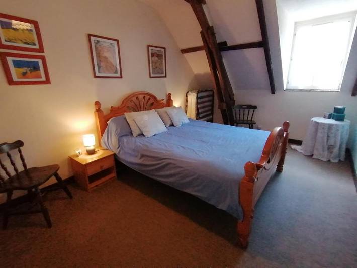 Gîte pour 2 personnes, avec piscine ainsi que jardin et terrasse à Mouliherne - 4