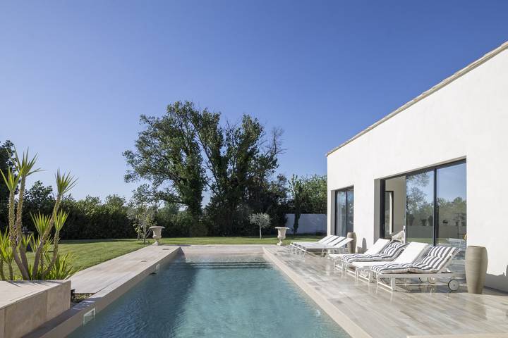 Ferienhaus für 8 Personen, mit Whirlpool und Terrasse sowie Garten