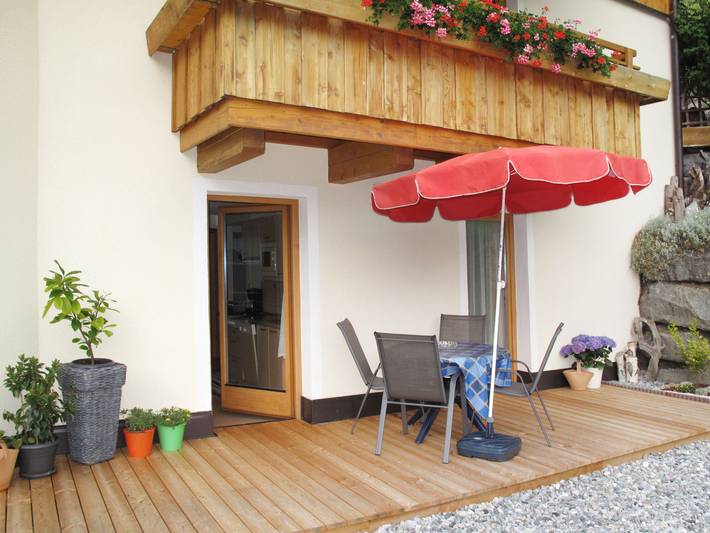 Ferienwohnung für 6 Personen, mit Terrasse und Garten sowie Sauna in Tiroler Oberland - 2